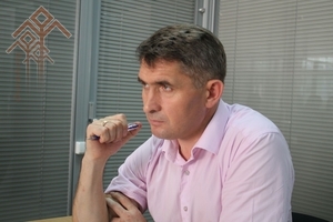 депутат Олег Николаев