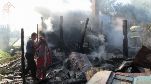 После пожара... (Фото с сайта ГУ МЧС России по Чувашии)